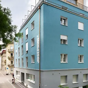 josephines-guesthouse-for-women.hotelsbaselswitzerland.com/